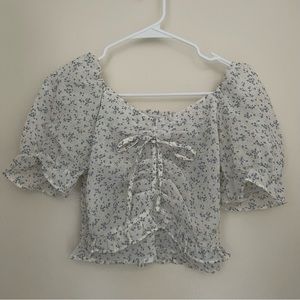 NWOT Blue Floral White Crop Top